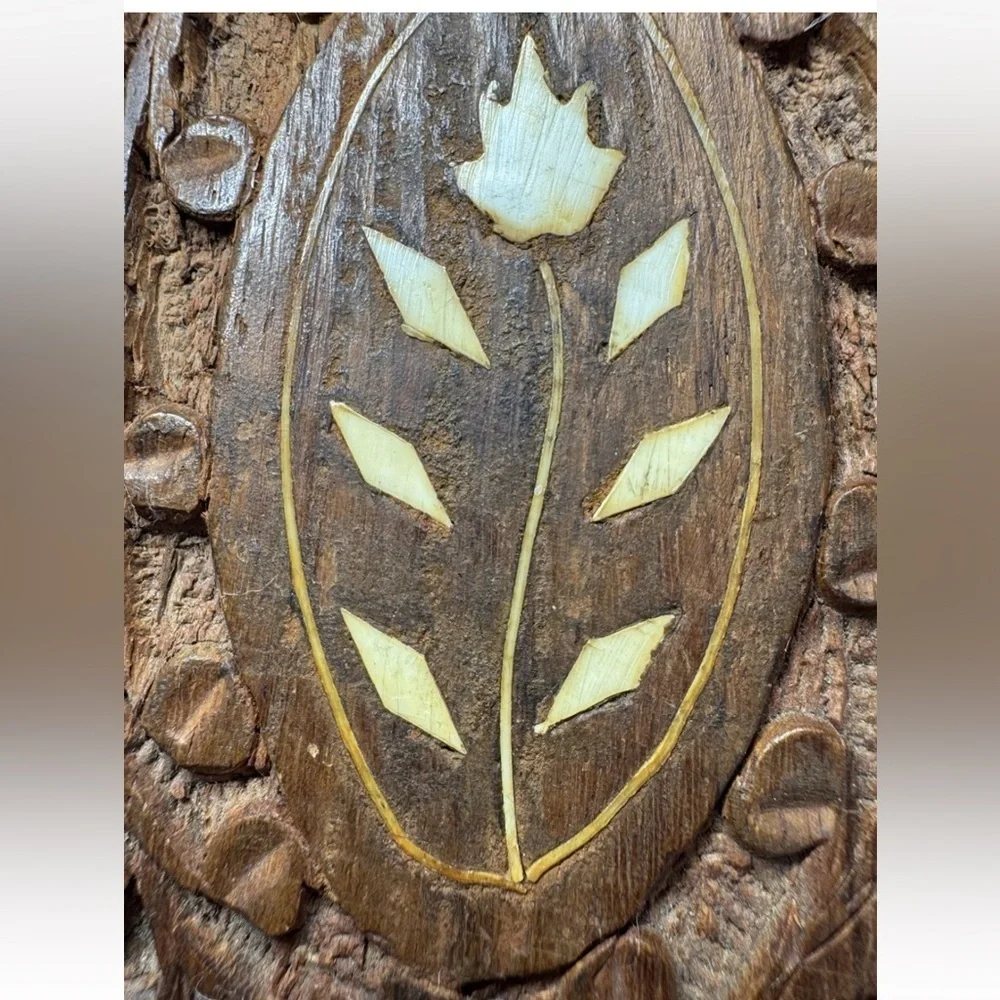Vintage Carved Floral Folk Artist Wood Jewelry Trinket Box Stone Inlays 6x3x1.5